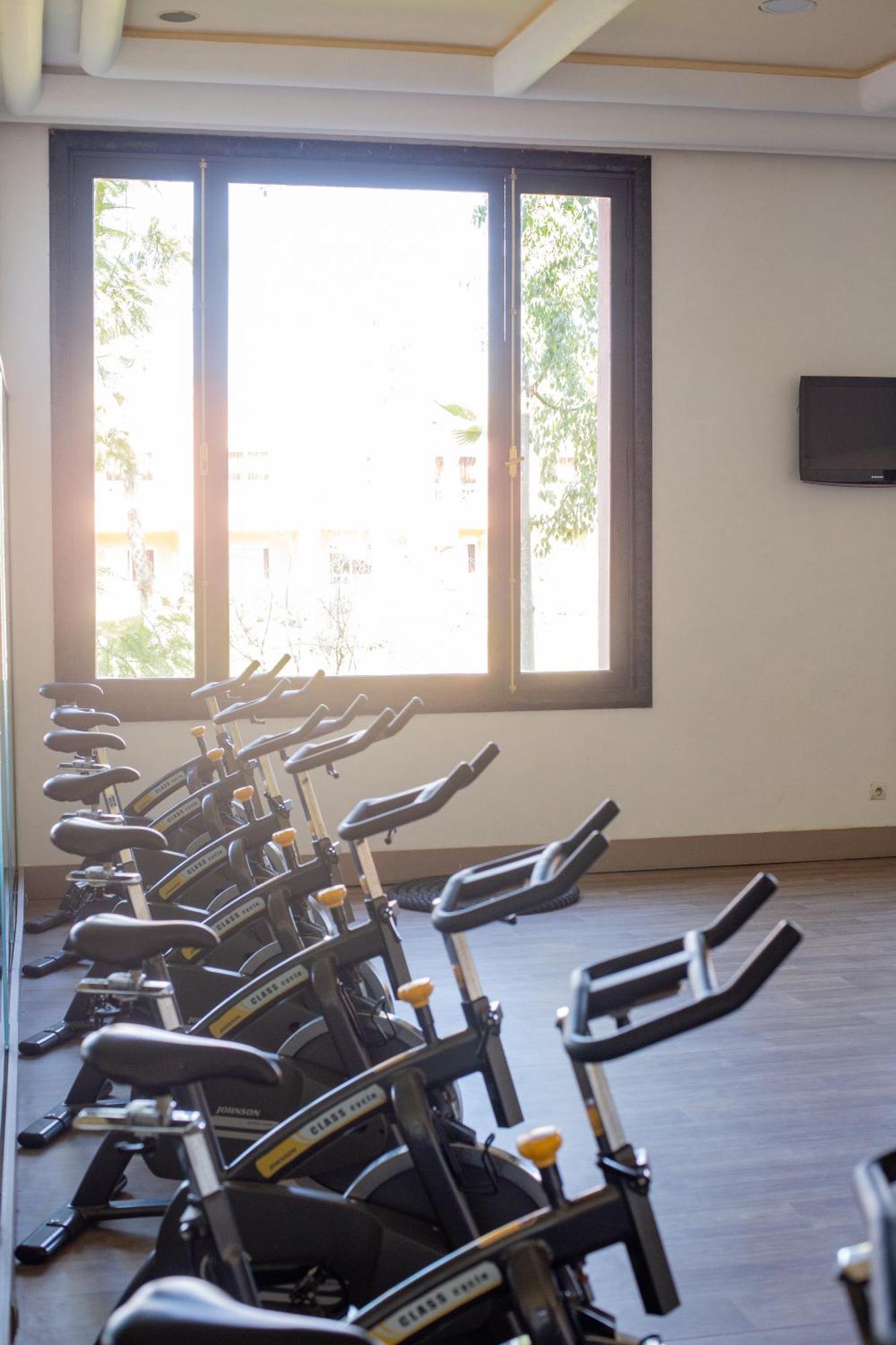 Grand Mogador Agdal & Spa Marakeş Dış mekan fotoğraf The gym at the hotel